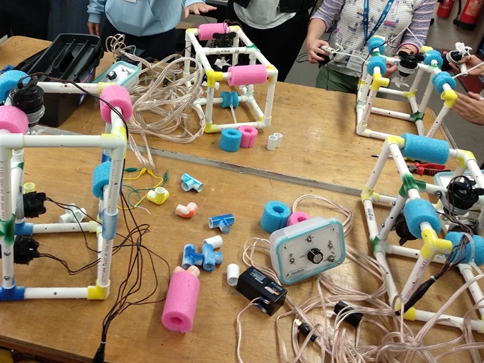 aquadrones met de klas op reis onze keuken activiteiten zee jeugd vakantiecentrum verblijf jeugdverblijf centrum jvc vaccommodatie duin en zee jeugdverblijven