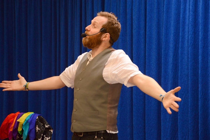 Verteltheater theater magisch vangen activiteiten zeeklassen kust schoolreis leerlingen jeugdcentrum accommodatie vakantieverblijf JVC jeugdverblijfcentrum Oostende