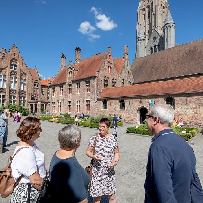 Gidsen Brugge zeeklassen "Vlaamse kust " schoolreis activiteiten jeugdcentrum accommodatie vakantieverblijf JVC jeugdverblijfcentrum
