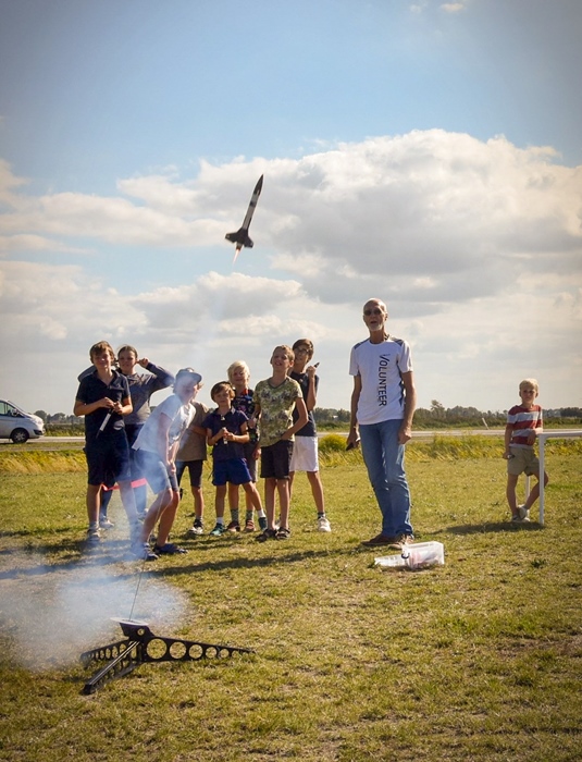 astropolis met de klas op reis onze keuken activiteiten zee jeugd vakantiecentrum verblijf jeugdverblijf centrum jvc accommodatie duin en zee jeugdverblijven