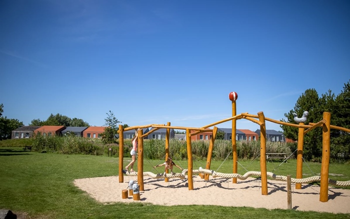 Aquamundo De Haan tropisch zwembad "Vlaamse kust " duin en zee schoolreis activiteiten jeugdcentrum vakantieverblijf JVC