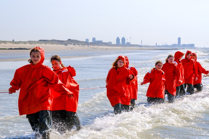 Garnaalvissen kids zeeklassen "Vlaamse kust " schoolreis activiteiten jeugdcentrum accommodatie vakantieverblijf JVC jeugdverblijfcentrum