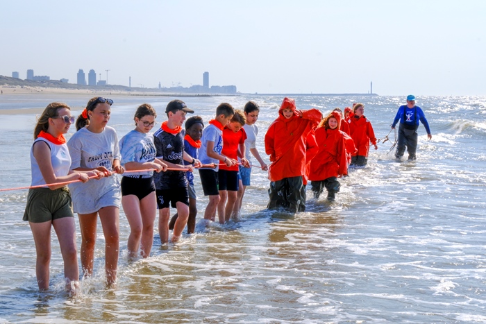 Garnaalvissen kids zeeklassen "Vlaamse kust " schoolreis activiteiten jeugdcentrum accommodatie vakantieverblijf JVC jeugdverblijfcentrum
