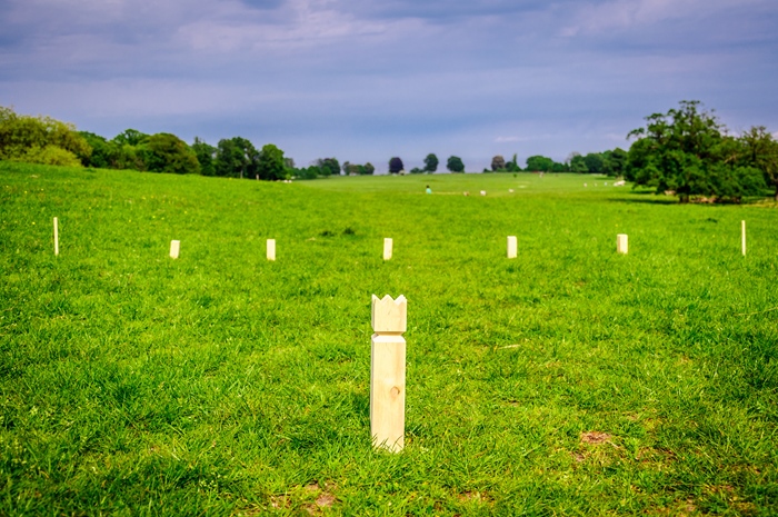 Activity by the sea: Kubb Lawn Game (Bredene)